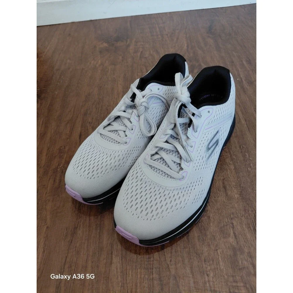 Skechers Go Run Consistent 2.0 Mile Marker Lace Up Gray Sneaker Women Sz 10